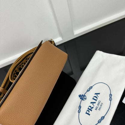 Prada 2026 Shoulder Bag 23cm Calfskin