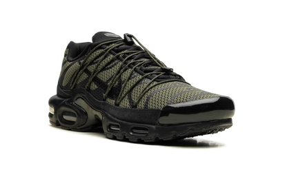 Air Max Plus Utility "Medium Olive" FJ4232 200